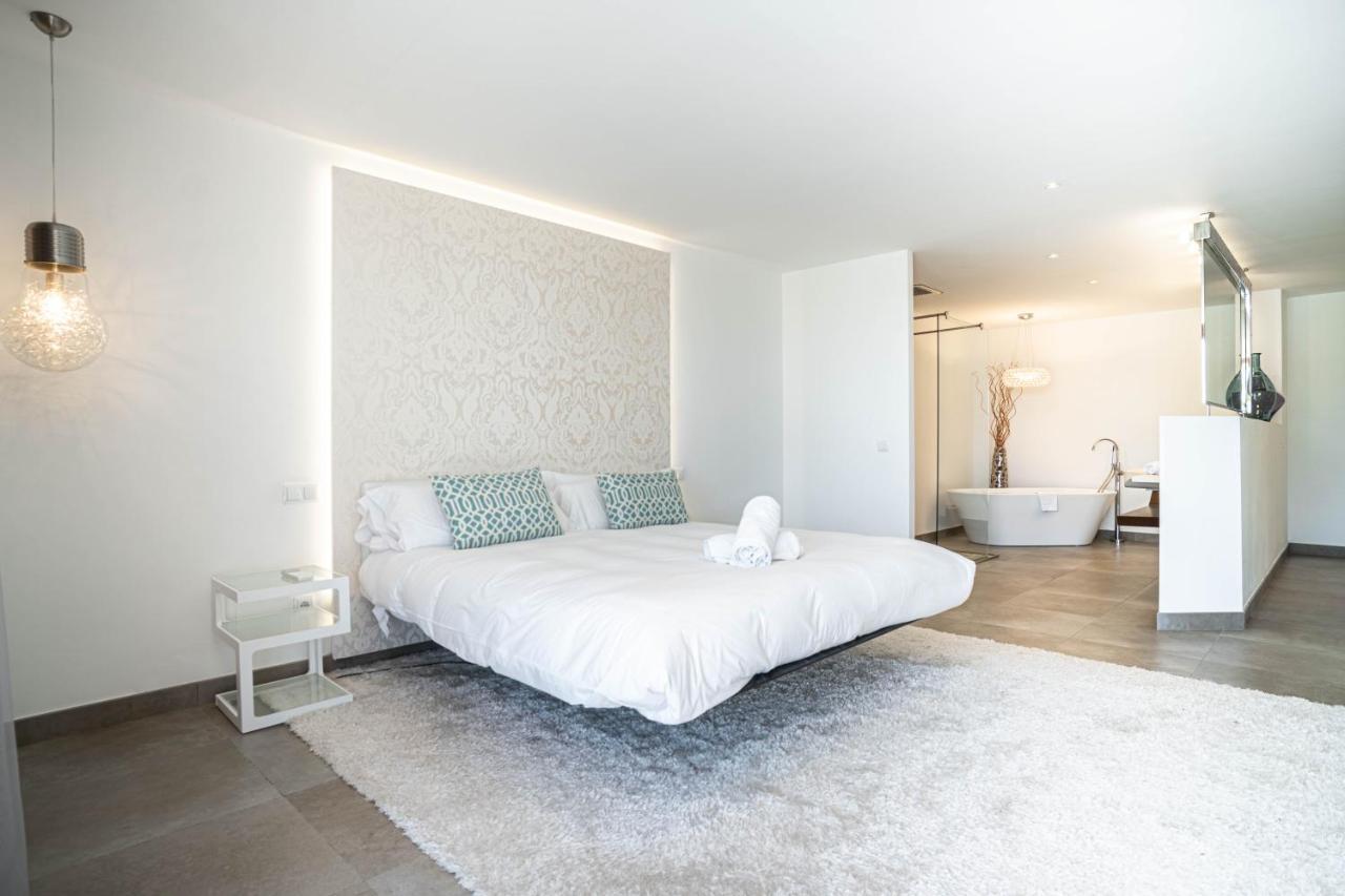 Grand Terrace Apartment In Puerto De Alcudia ภายนอก รูปภาพ